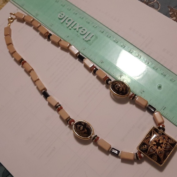 Enamel benders necklace - Picture 4 of 5